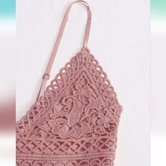 Women's Dress Floral Crochet Mini Cami Dress Size Large Color Dusty Rose NWOT - Picture 5 of 13